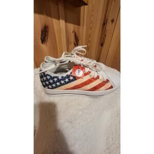 Flag sneakers, unisex, Men Size 5, Women size 7, lace up. Red white blue.